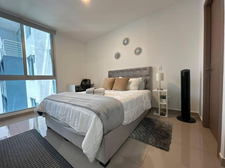 New Luxury Apartment 12Th Floor Сан-Хосе Экстерьер фото